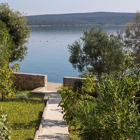 Apartments Del Sole Нерезине Екстериор снимка