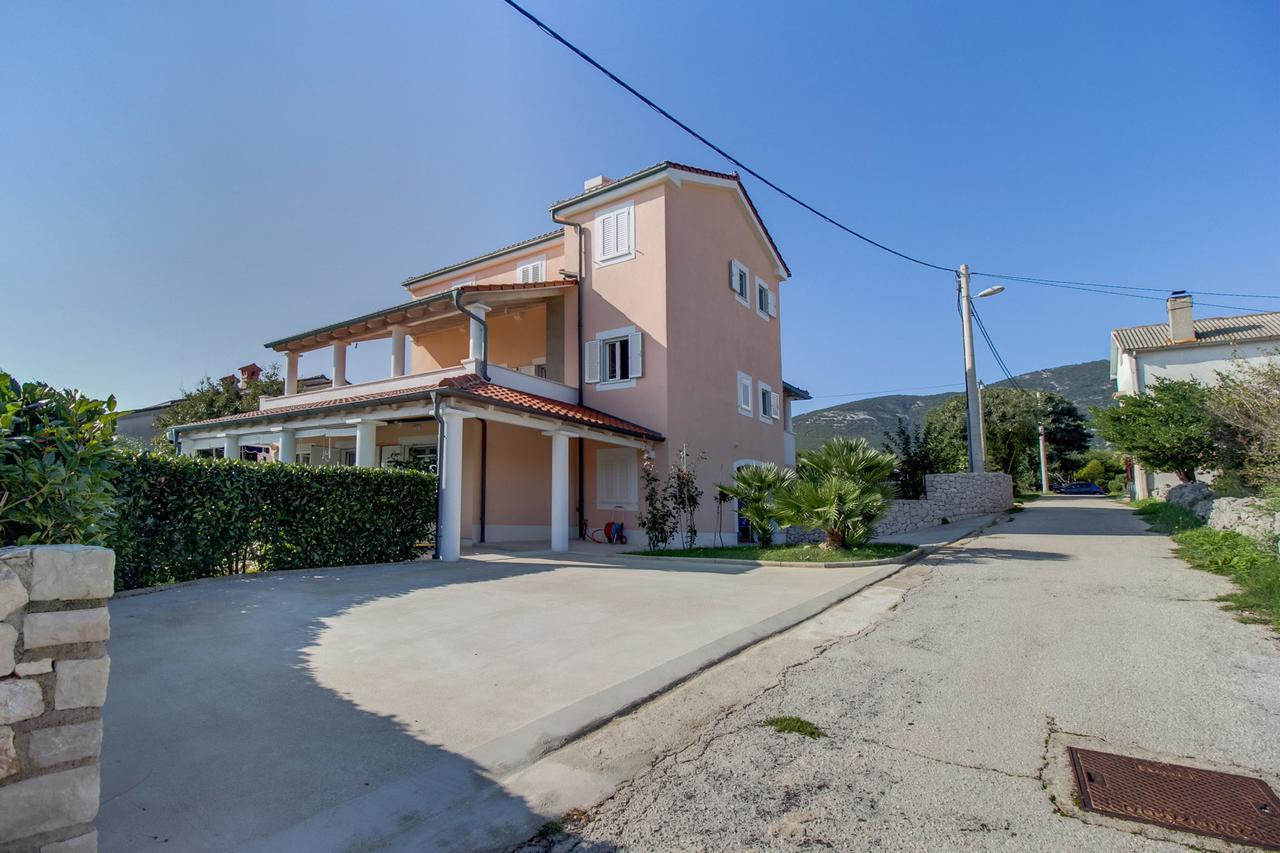 Apartments Del Sole Нерезине Стая снимка