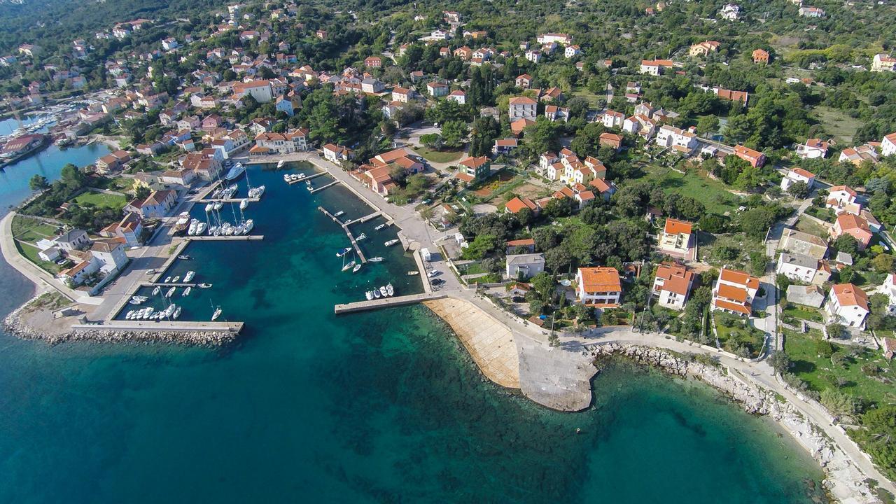 Apartments Del Sole Нерезине Екстериор снимка