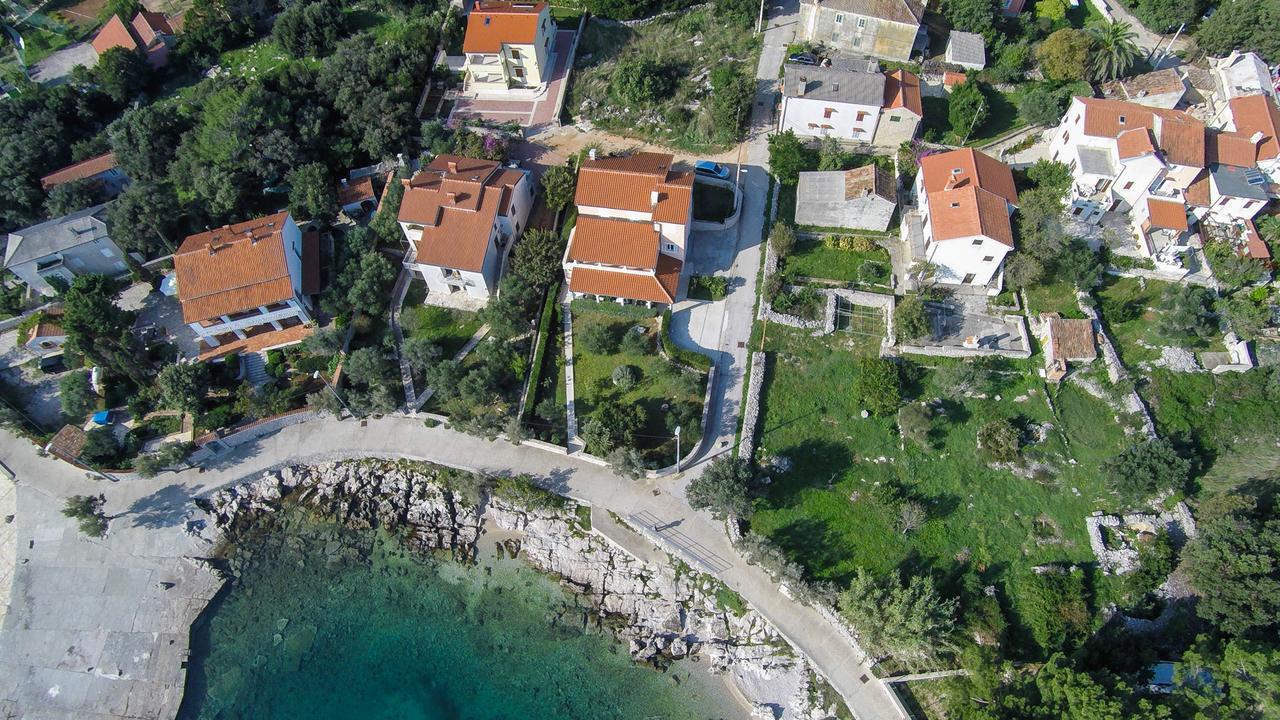 Apartments Del Sole Нерезине Екстериор снимка