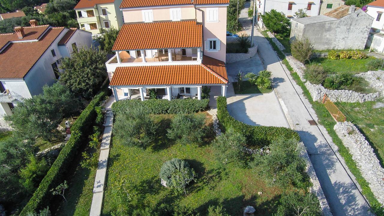 Apartments Del Sole Нерезине Екстериор снимка